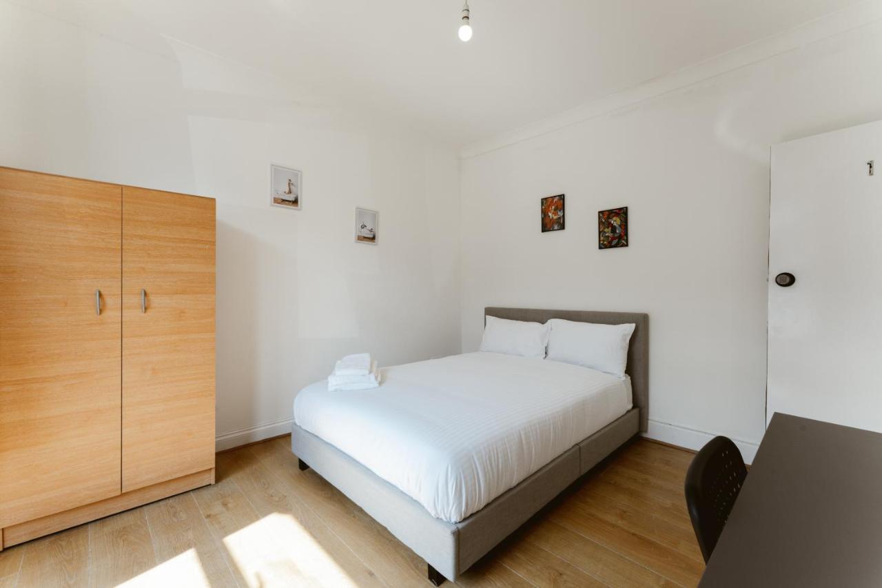 Plaistow Cosy Double Rooms - 8 ลอนดอน ภายนอก รูปภาพ