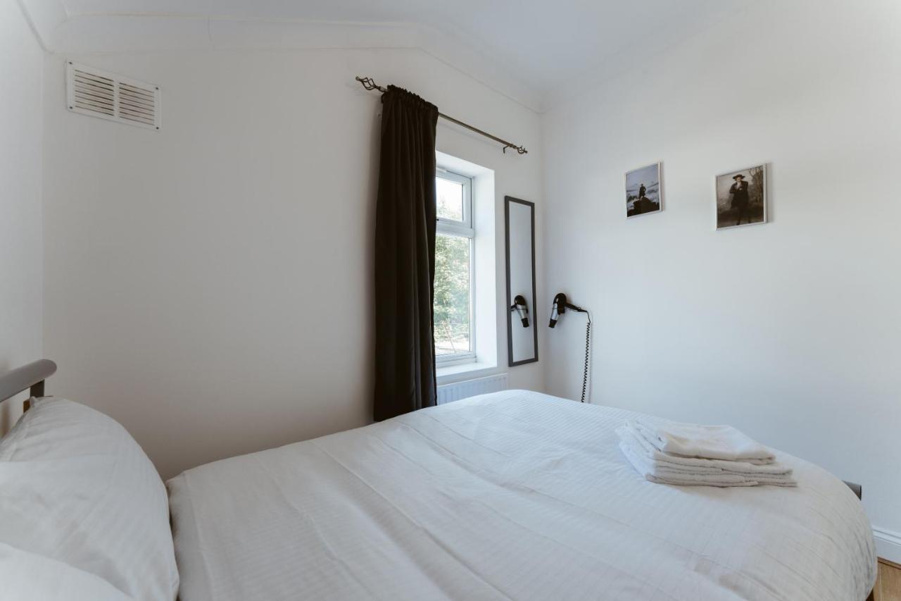 Plaistow Cosy Double Rooms - 8 ลอนดอน ภายนอก รูปภาพ